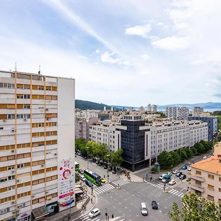 Comfortable With Great And Sea View Appartement *