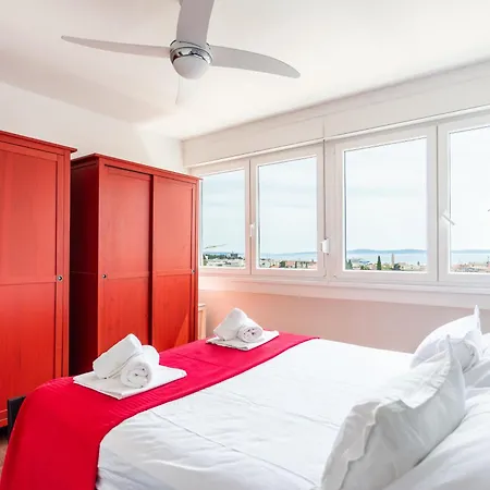 Comfortable With Great And Sea View