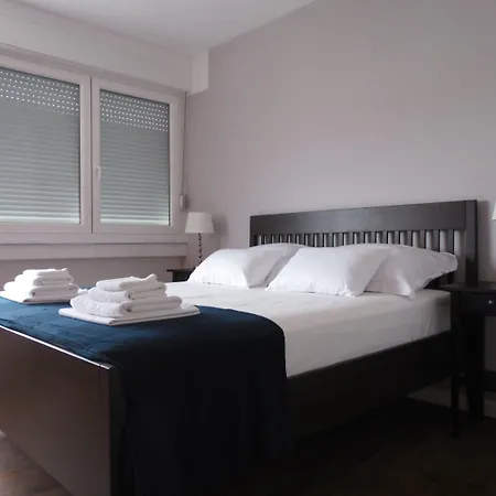 Comfortable With Great And Sea View דירה