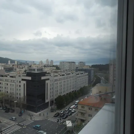 View Apartment Split