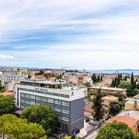 Comfortable With Great And Sea View Apartman *