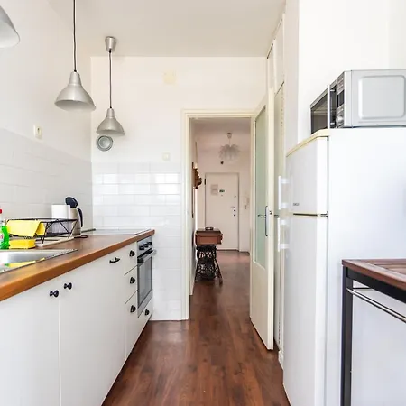 Comfortable With Great And Sea View Apartman